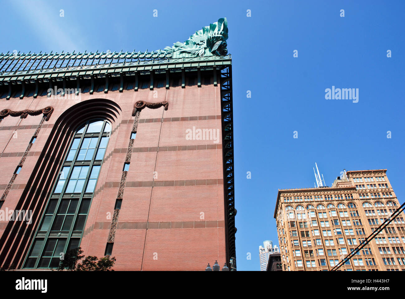 Fassade des Chicago Public Library Stockfoto