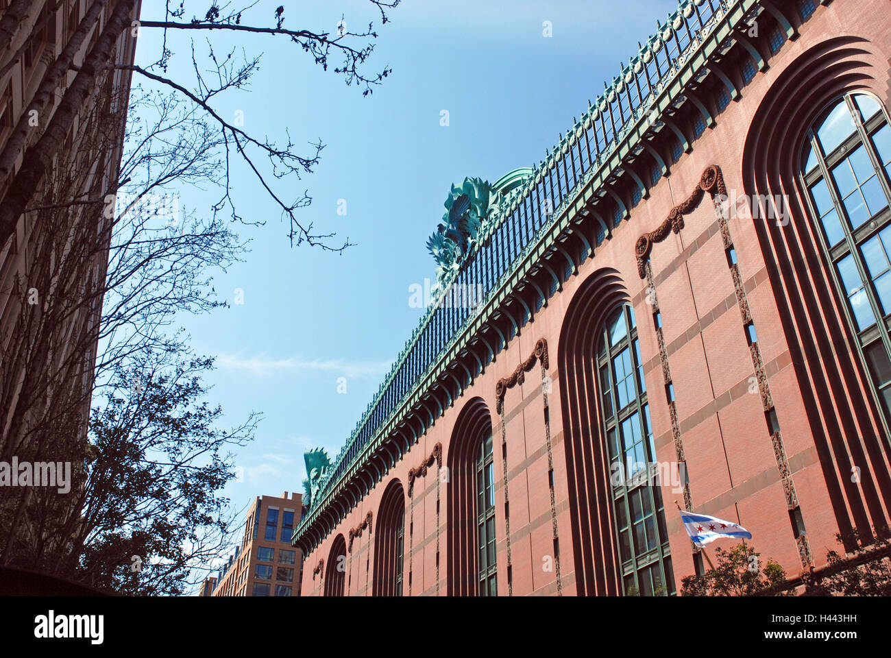 Fassade des Chicago Public Library Stockfoto