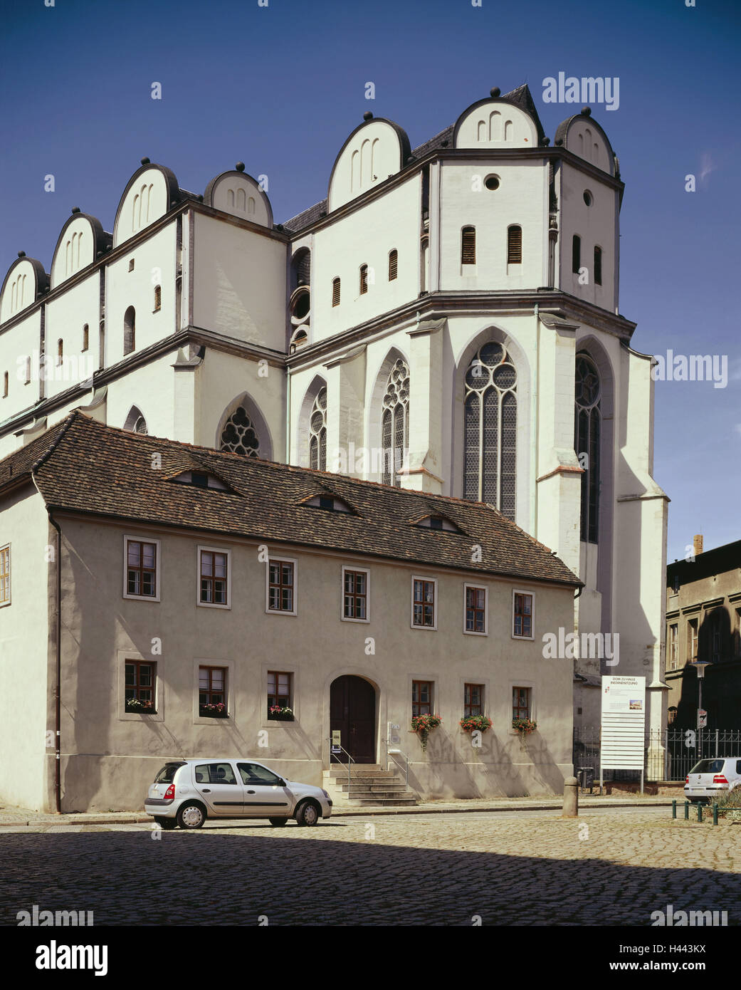Deutschland, Sachsen-Anhalt, Halle, Halle, Dom, 1280-1320, außen, Stadt, Halle, Ort von Interesse, Gebäude, Kirche, Stiftskirche, Dom, Architektur, Baustil, Renaissance, Giebel Felge, Gothic, Stiftung, Stockfoto
