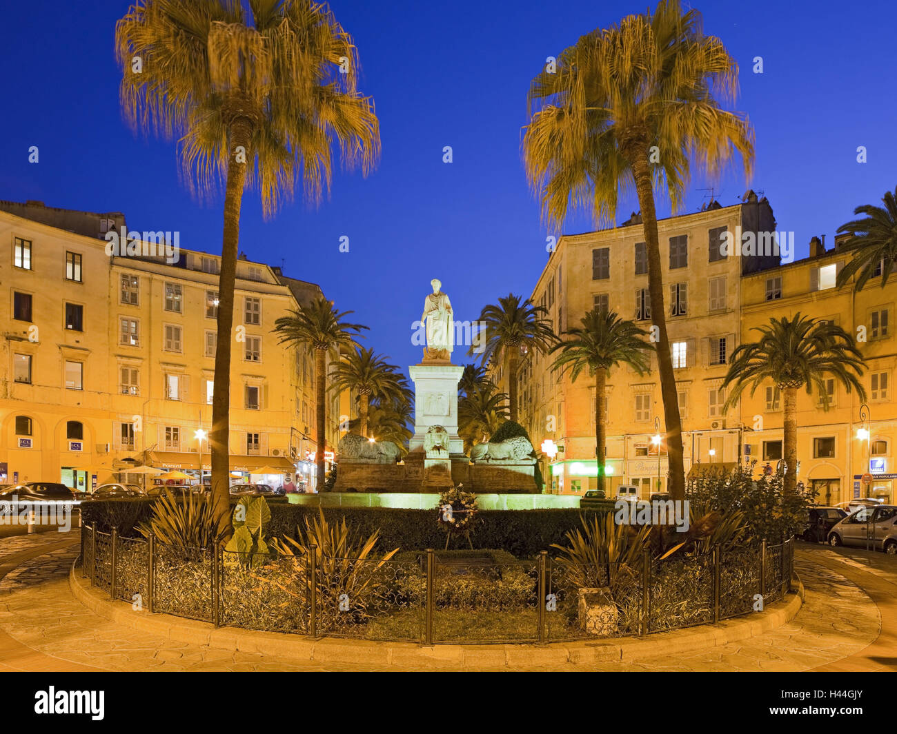 Frankreich, Korsika, Ajaccio, Denkmal, Napoleon, Beleuchtung, Abend, Stockfoto