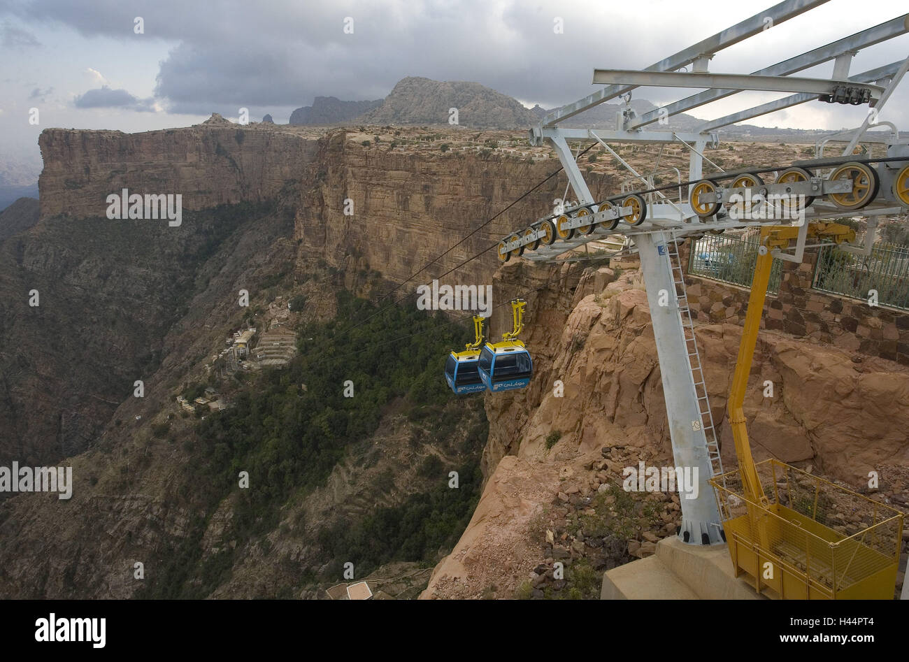 Saudi Arabien, Provinz Asir, Al Wadiyayn, Seilbahn, Stockfoto