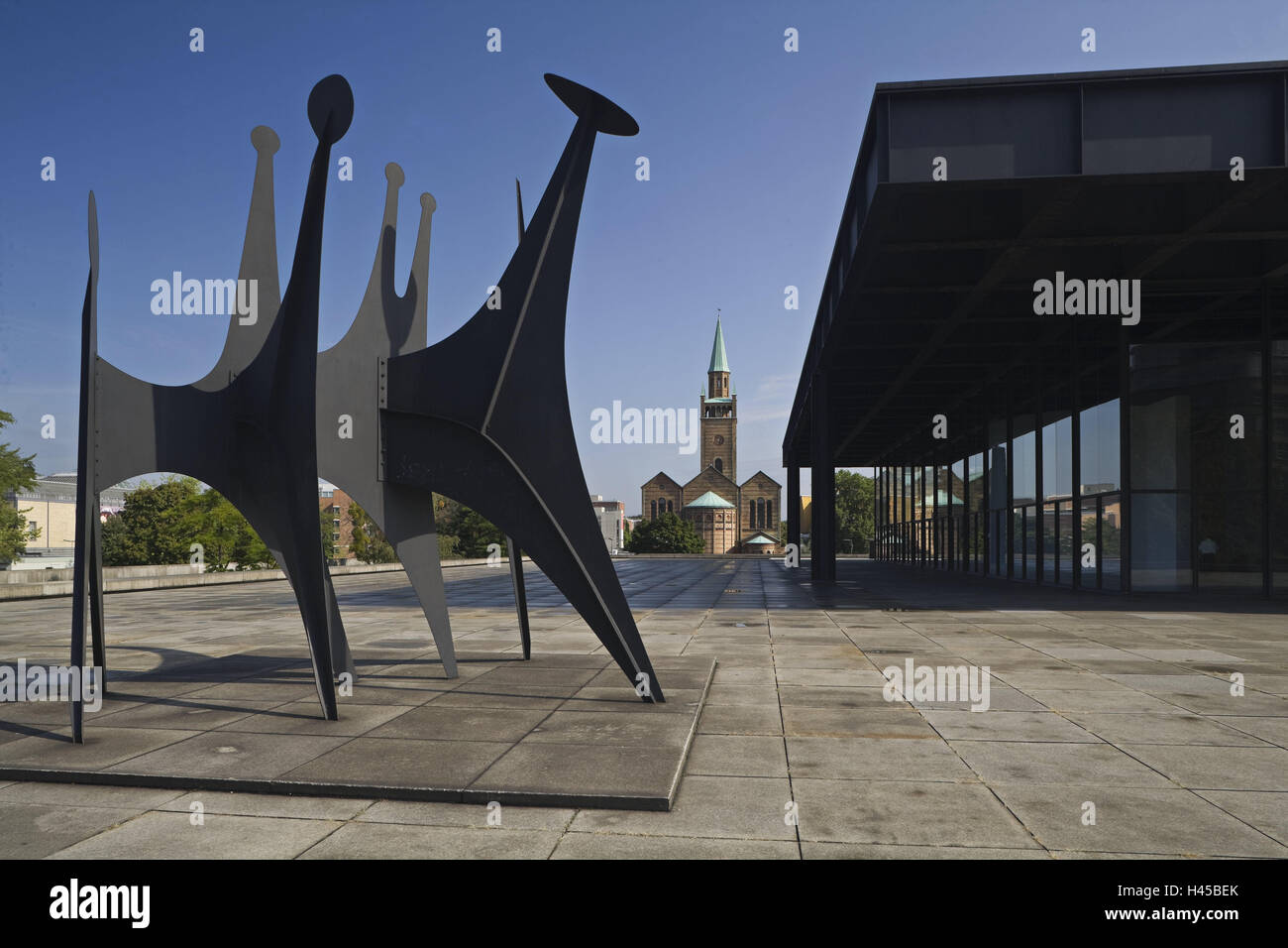 Deutschland, Berlin, neue Nationalgalerie, Skulptur, Mattews Kirche, Europa, Stadt, Hauptstadt, Architektur, Gebäude, Kunst, Museum, Kirche, Kirche, Heilige Bau, Kirchturm, Turm, Raum, Museum, Kunst am Bau, St., draußen, einsamen, Ort von Interesse, Stockfoto