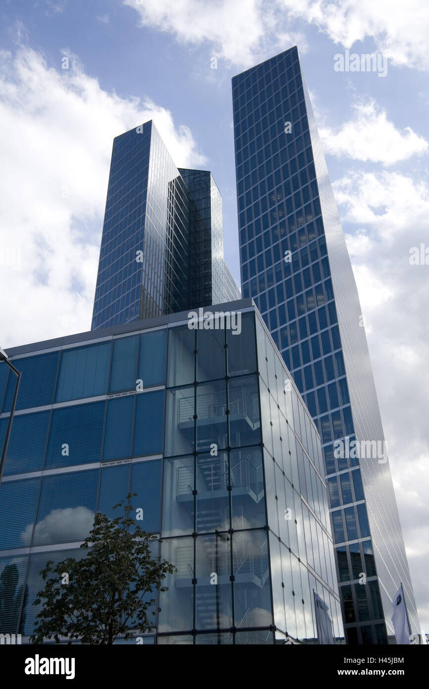 Mies Van Der Rohe Strasse 6