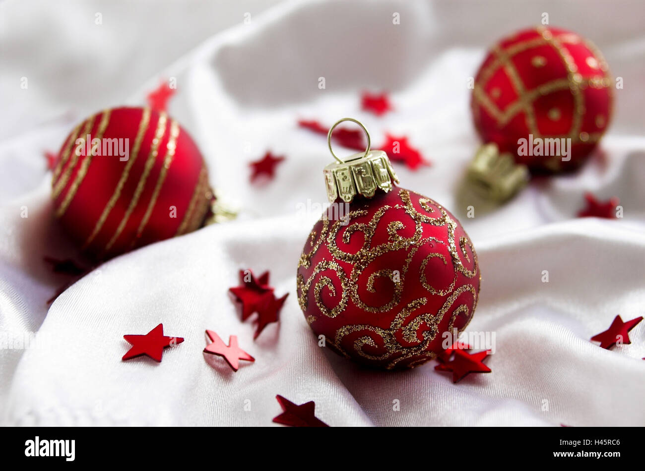 Weihnachtsbaum-Kugel, Baum-Schmuck, Unschärfe, Stockfoto
