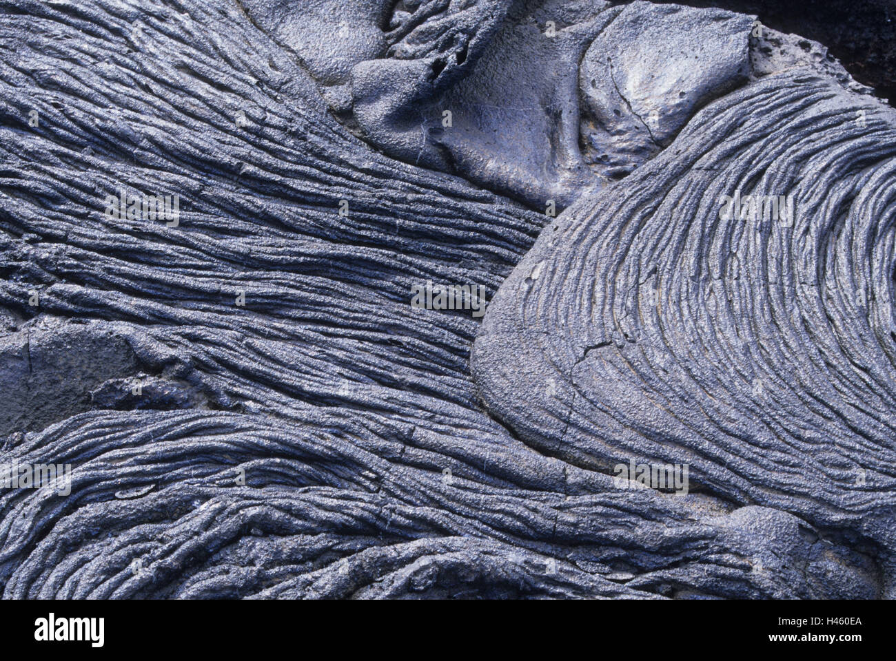 Die Galapagos-Inseln, Insel Bartholomé, Schnur Lava, Nahaufnahme, Südamerika, Ecuador, Inselgruppe, Galapagos, Pazifik, Küste, Meer, Wasser, Himmel, Cloudies, Natur, UNESCO-Welterbe, Naturschutzgebiet, Vulkanismus, Lava, Lavafeld, Lava-Fluss, erste Art, grau, Pahoehoe-Lava, Stockfoto