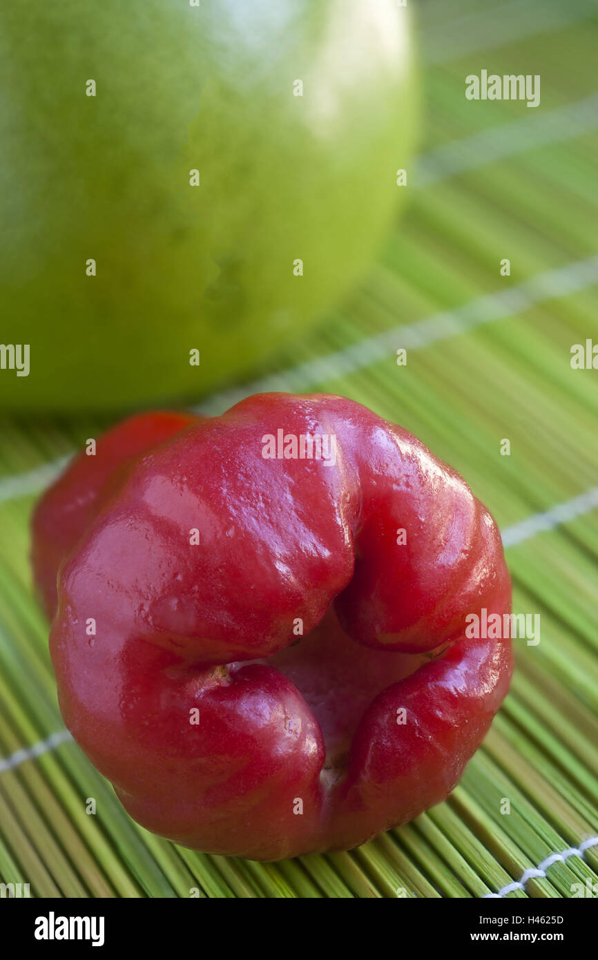 Java-Apfel, rot, Obst, Südfrüchte, Wachs Apfel, Java Apfel, rose Apple Myrthengewächse, Myrtaceae, Stockfoto