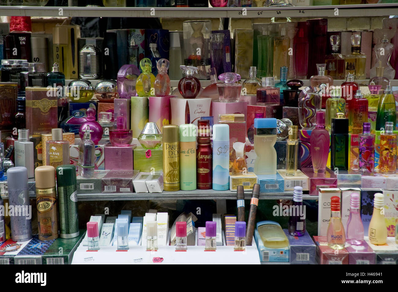 Welthauptstadt des parfums -Fotos und -Bildmaterial in hoher Auflösung –  Alamy