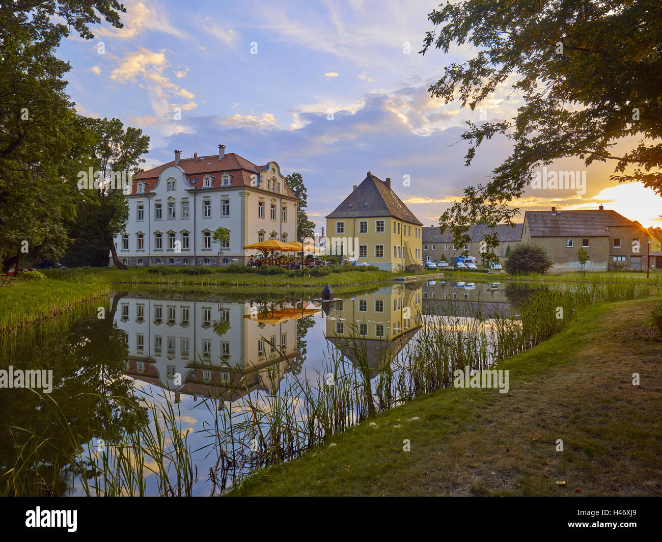 Kahnsdorf Burg und Schiller Cafe am Hainer See bei Leipzig, Sachsen, Deutschland Stockfoto