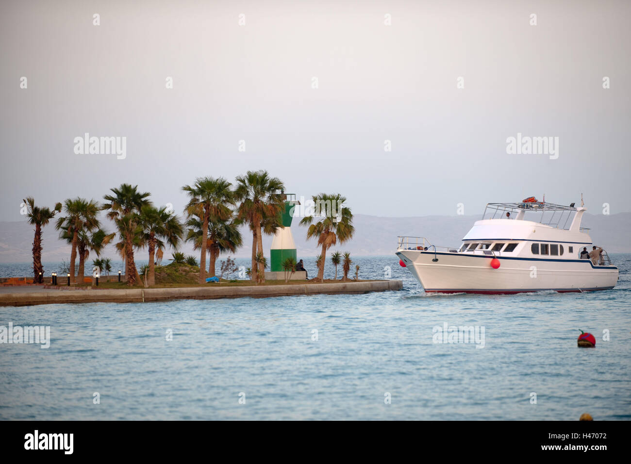 Ägypten, Hurghada, Einfahrt zur Marina, Stockfoto