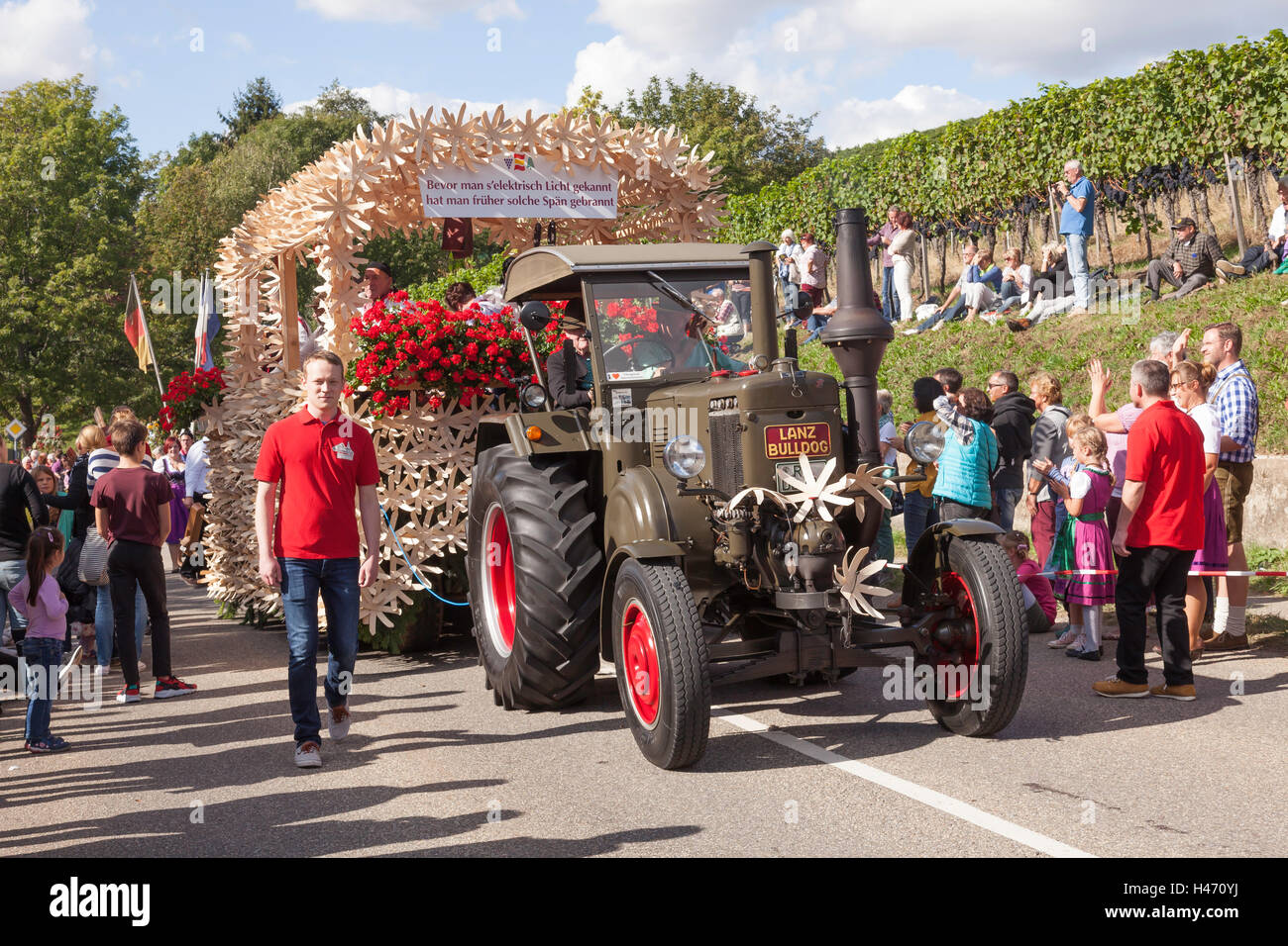 Thanksgiving-Weinlese-fest und traditionellen Trachtenumzug, Sasbachwalden, Schwarzwald, Baden-Württemberg, Deutschland Stockfoto