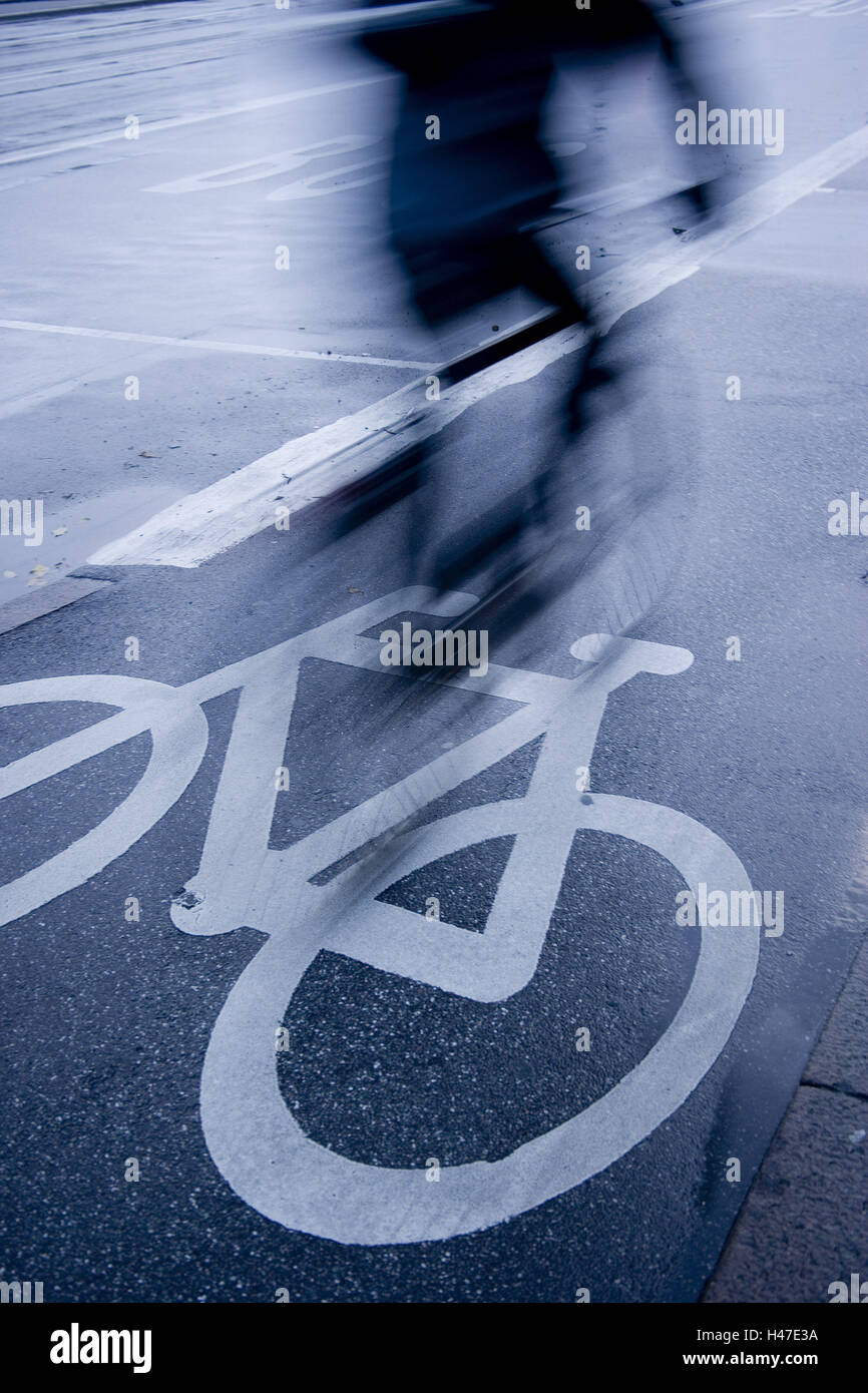 Straße, Kennzeichnung, Radweg, Silhouette, Radfahrer, Unschärfe, Stockfoto