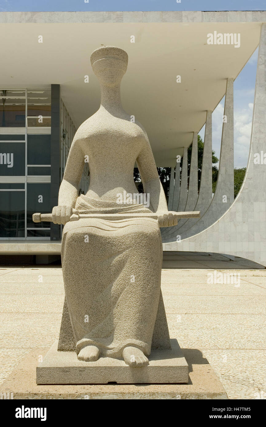 Brasilien, Brasilien, Ministerium für Justiz, Skulptur, Justiz, Kapital, Gebäude, Struktur, Architektur, moderne Frauen Skulptur, Ort von Interesse, Reiseziel, Tourismus, Icon, Ministerium, Gerechtigkeit, Gerechtigkeit, Stockfoto