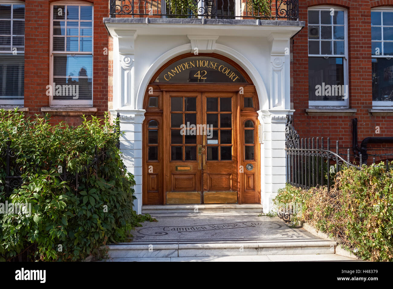Mansion Block in Kensington, London England Vereinigtes Königreich Großbritannien Stockfoto