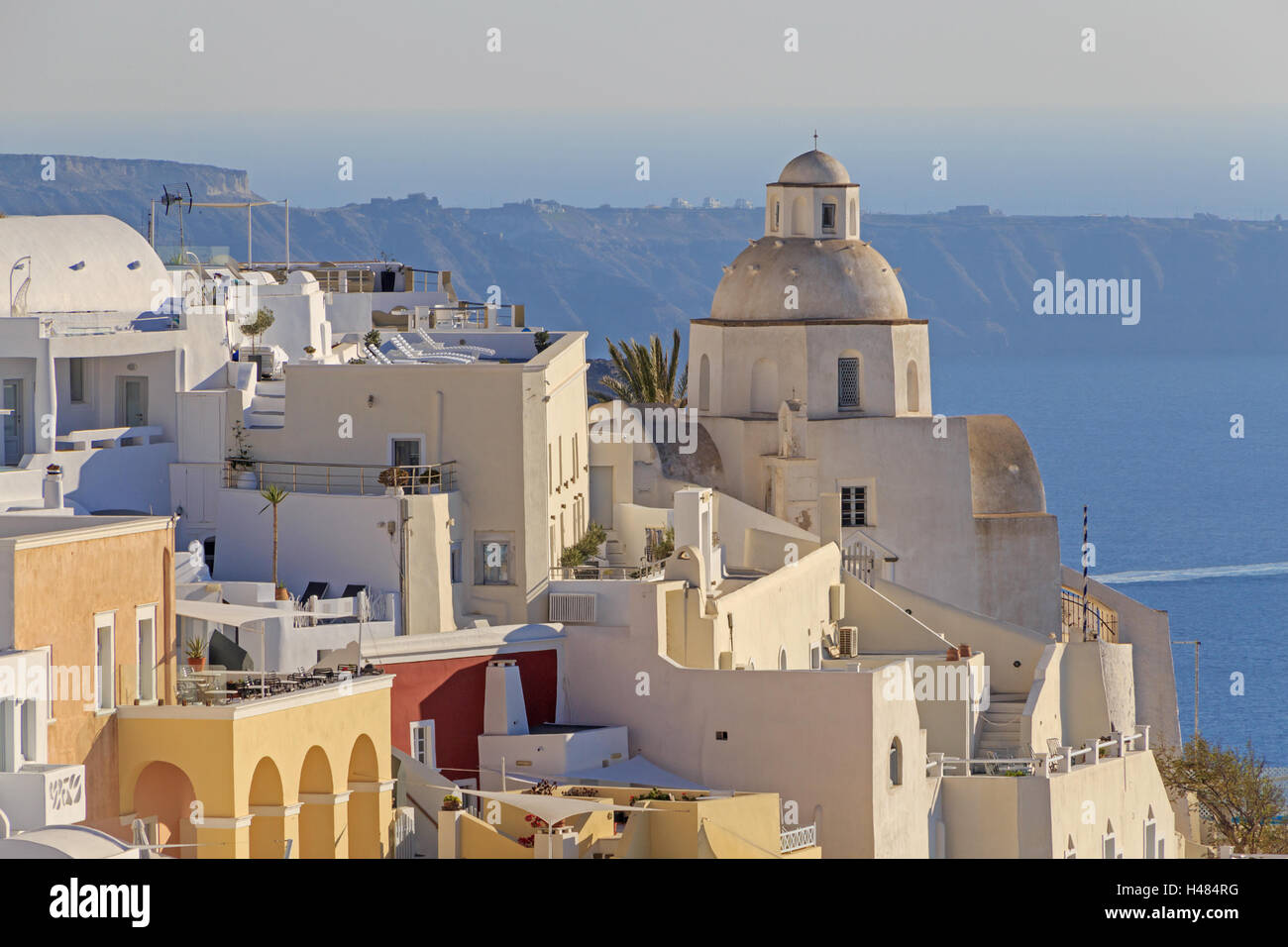Anblick der Stadt Fira auf Santorin Stockfoto