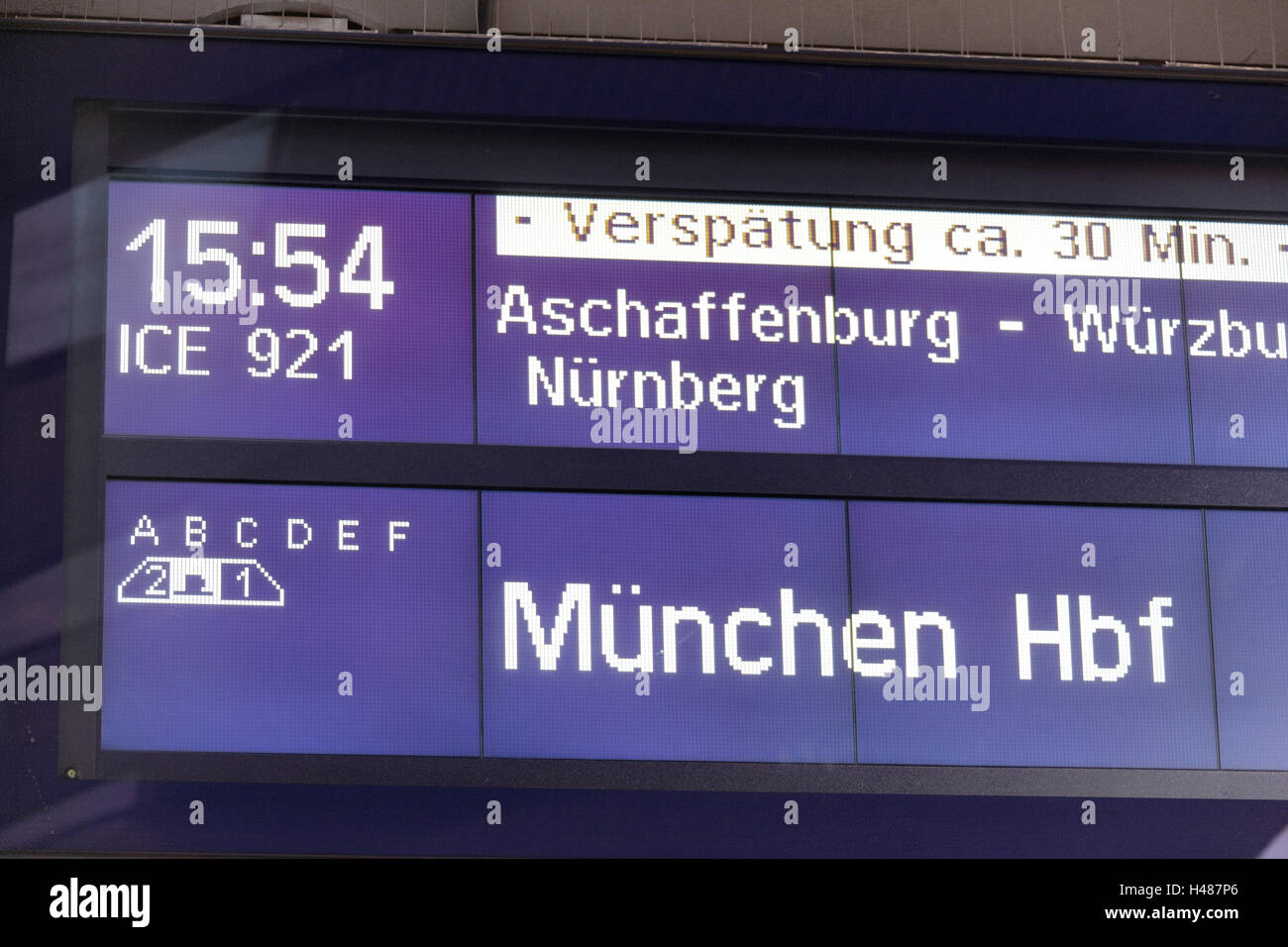 Bahnhof, Anzeige Brett, Verzögerung, Stockfoto