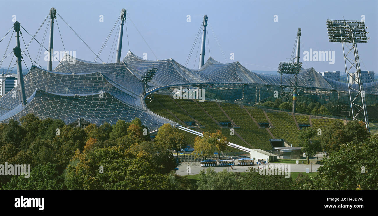 Deutschland Oberbayern Munchen Olympiastadion Bayern Olympiapark Stadion Zeltdach Bau Zelt Dach Konstruktion Struktur Sehenswurdigkeit Architektur Ort Von Interesse Reiseziel Tourismus Naherholungsgebiet Stockfotografie Alamy