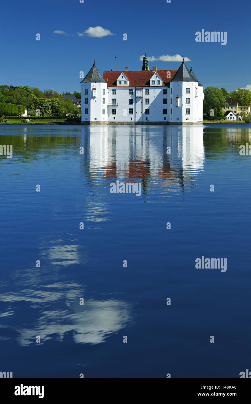 Deutschland Schleswig Holstein Gl cksburg Schloss See Spiegelung 