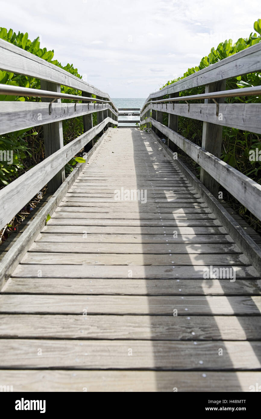 Hölzerne Steg, Strand Überfahrt, Naht in Miami South Beach, Florida, USA, '65 Stück" Stockfoto