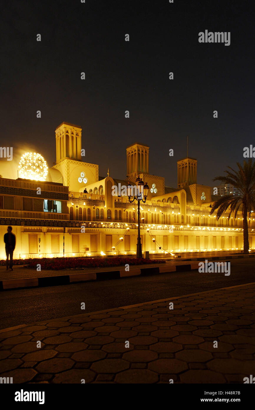Brandverhalten Sie, Lichterfest, Abend, alte Souk, blue Souk, traditionelles Einkaufszentrum, Emirat Sharjah, Vereinigte Arabische Emirate, Arabische Halbinsel, Naher Osten, Asien, Stockfoto