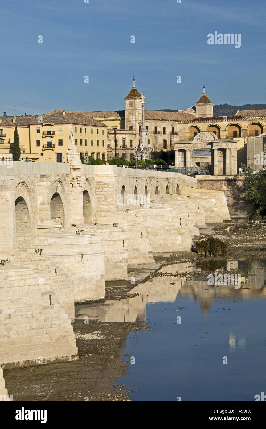 Spanien, Cordoba, Römerbrücke, Puente Romano, Old Town, "Palacio de Congresos y Exposiciones", Stockfoto
