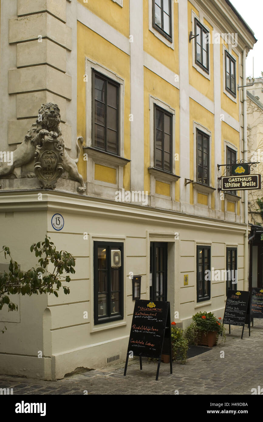 Österreich, Wien, Bereich Neubau, Berg Spittel, Gutenberg Gasse 13, Fassade Inn "Witwe Bolte" Stockfoto