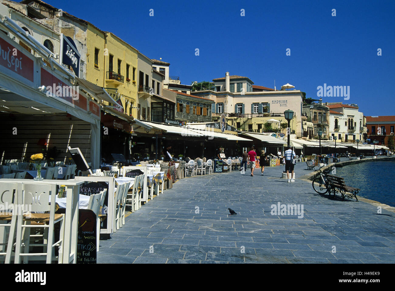 Griechenland, Kreta, Canea, Tavernen, Hafenpromenade, Stockfoto