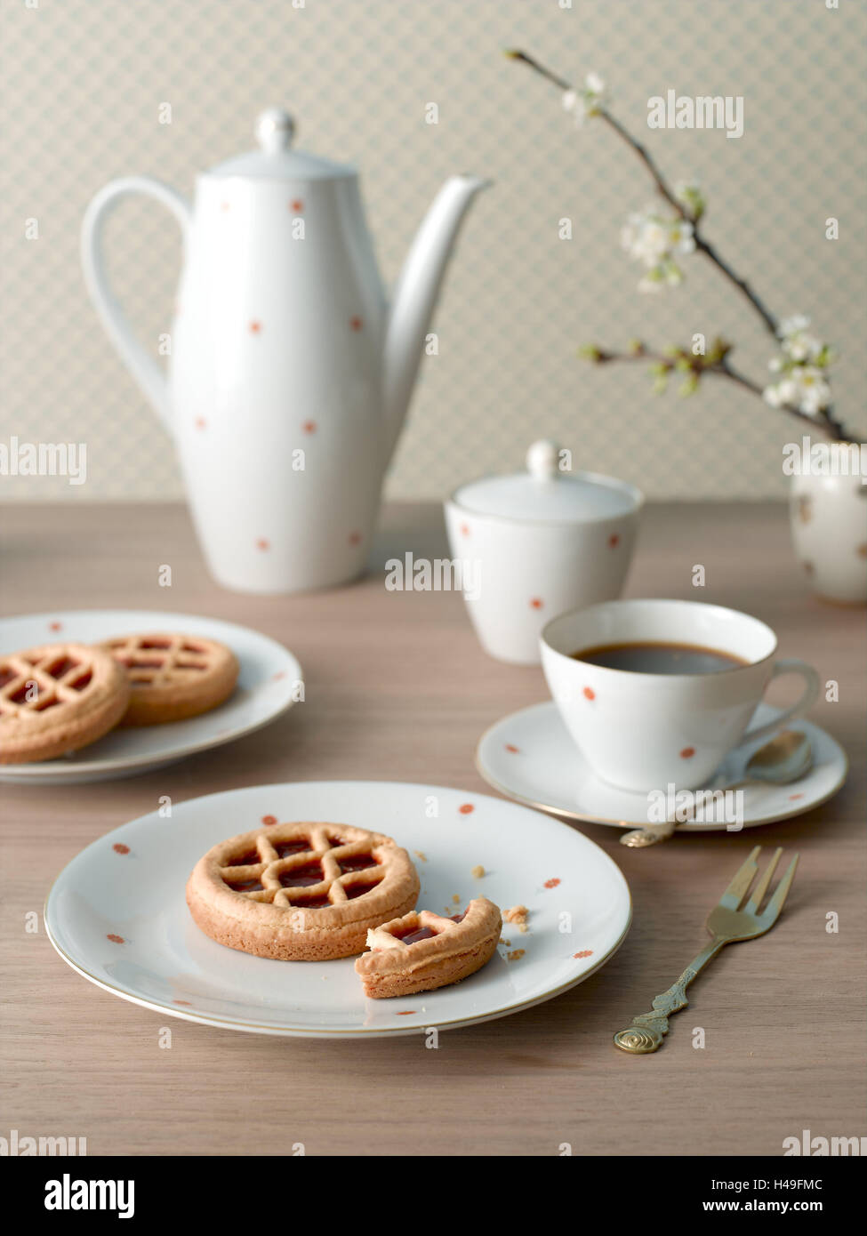 Tisch, Kaffee-Set, Gebäck, Stockfoto