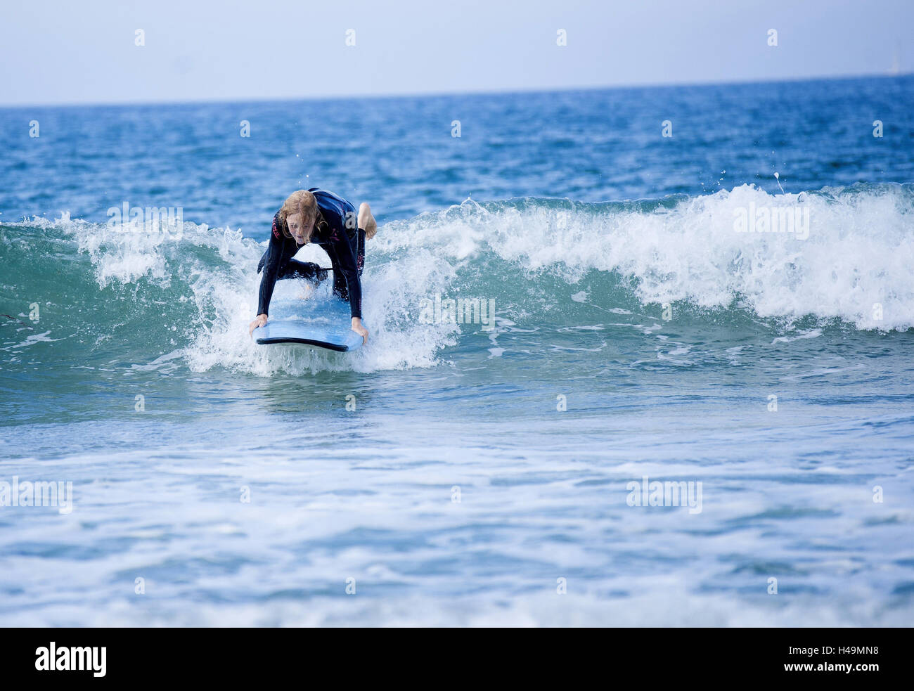 Surfen, Atlantik, Camaret Sur Mer, Bretagne, Frankreich, Stockfoto