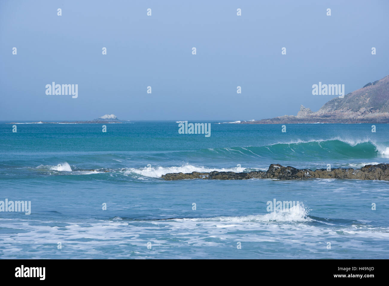Meer Surfen, Küste, La Hague, Cotentin, manche Bass-Normandie, Frankreich, Stockfoto
