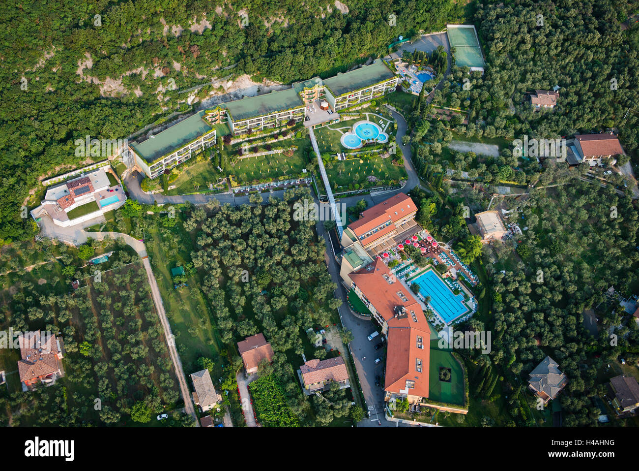Hotel Majestic Palace, Malcesine, Gardasee, Luftbild, Veneto, Italien Stockfoto