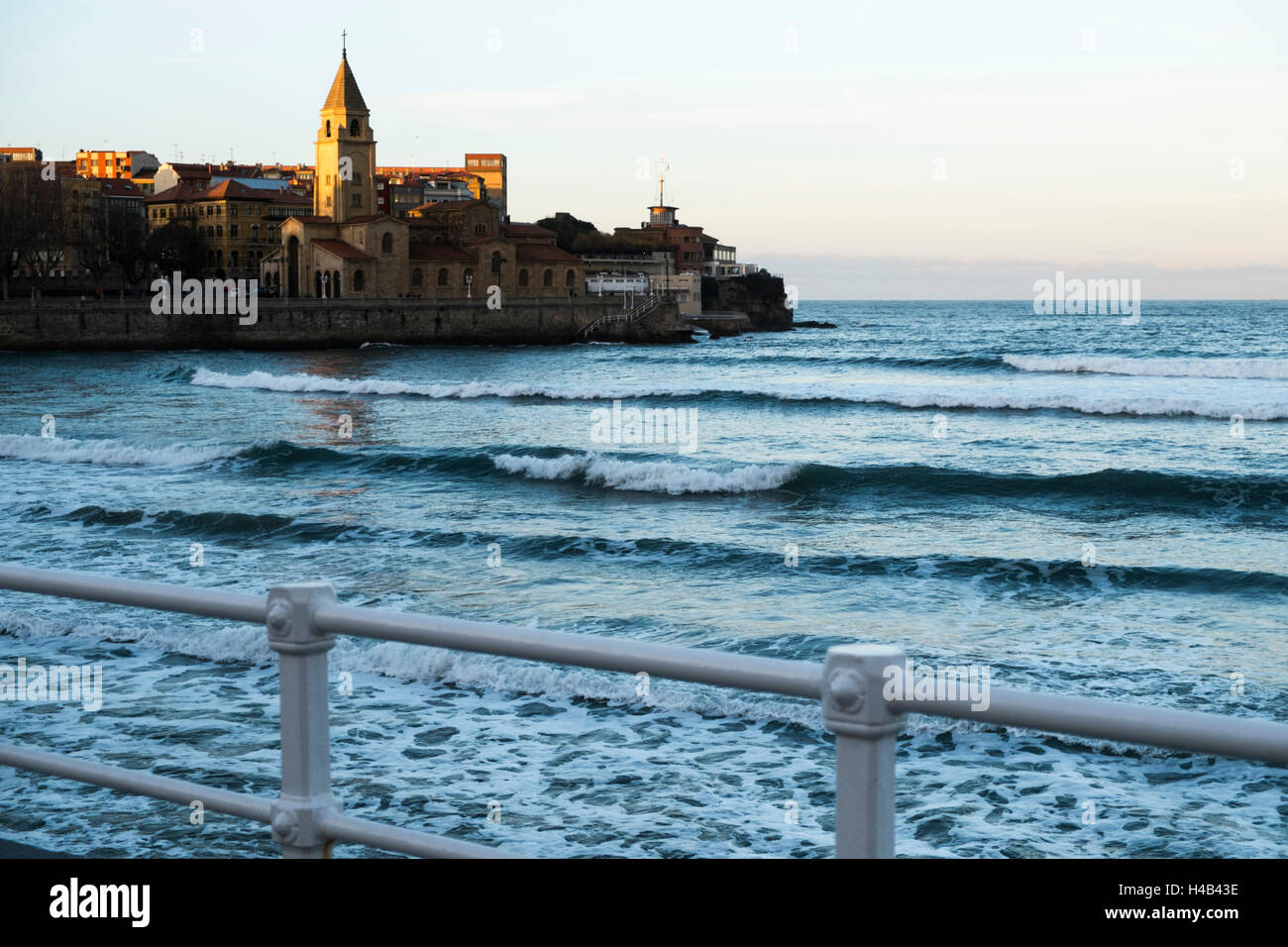 San Pedro Church, Gijón, Asturien, Spanien. Stockfoto