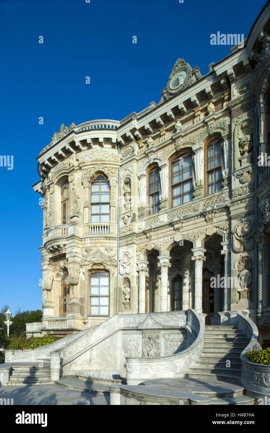 Türkei, Istanbul, Beykoz, Kücüksu Kasri, Kücüksu Palast am Bosporus, Feiertag Palast, luxuriös, Ottomane, komplett weißen Marmor errichtet, Stockfoto