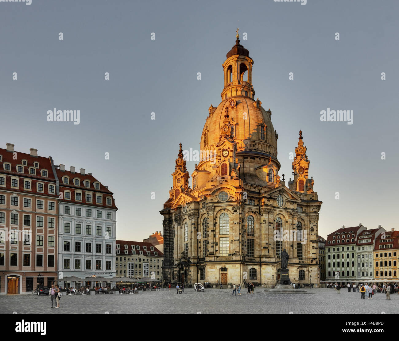 Deutschland, Sachsen, Dresden, Marktplatz, Frauenkirche, Stockfoto