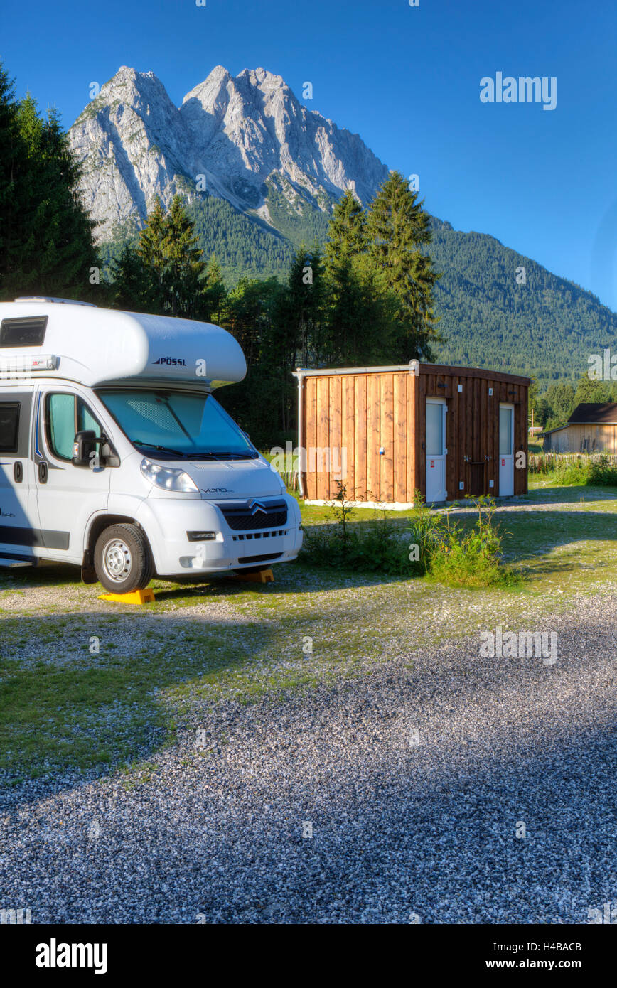 Camping Resort Zugspitze Grainau, Bayern, Deutschland Stockfotografie -  Alamy