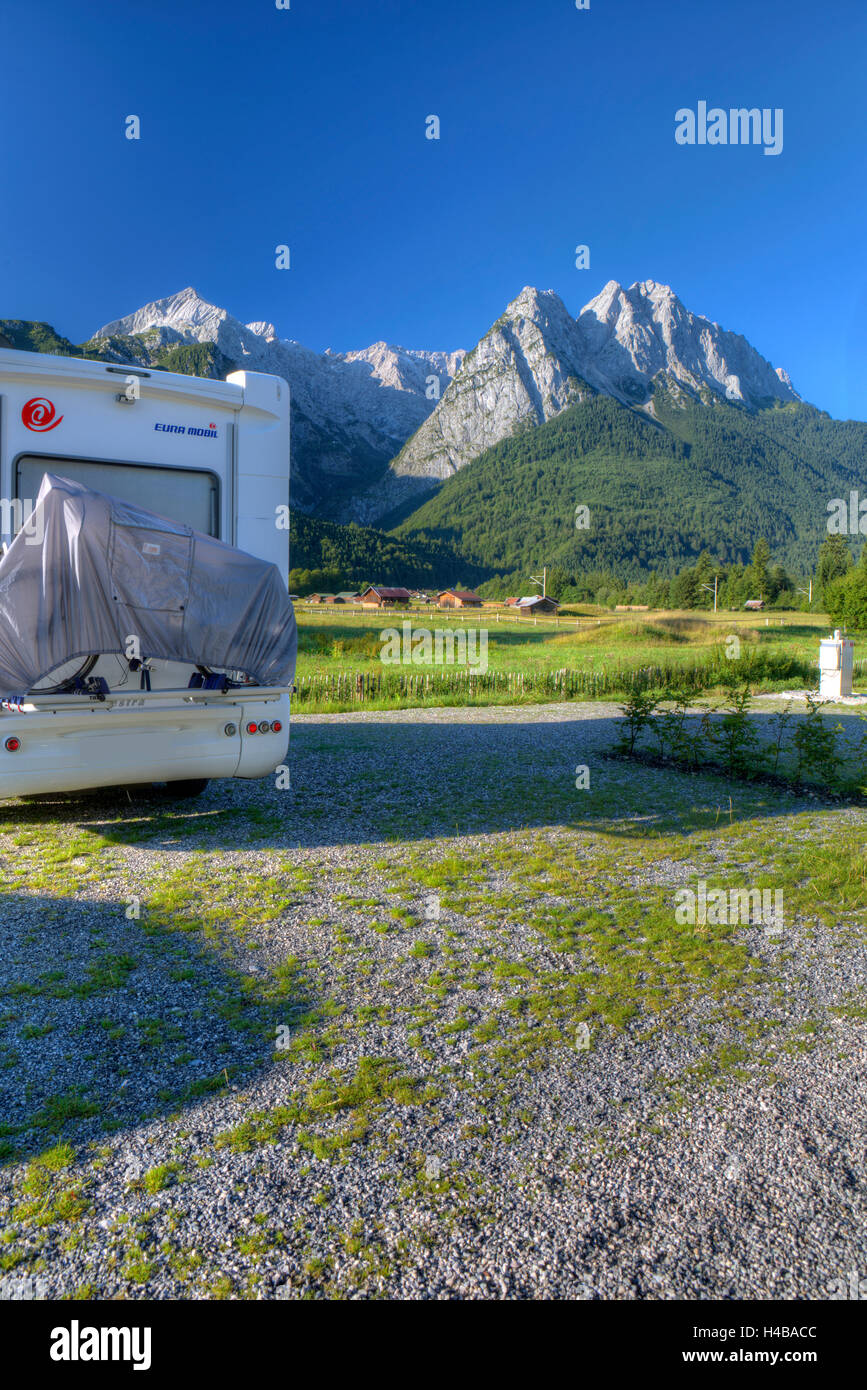 Camping Resort Zugspitze Grainau, Bayern, Deutschland Stockfotografie -  Alamy