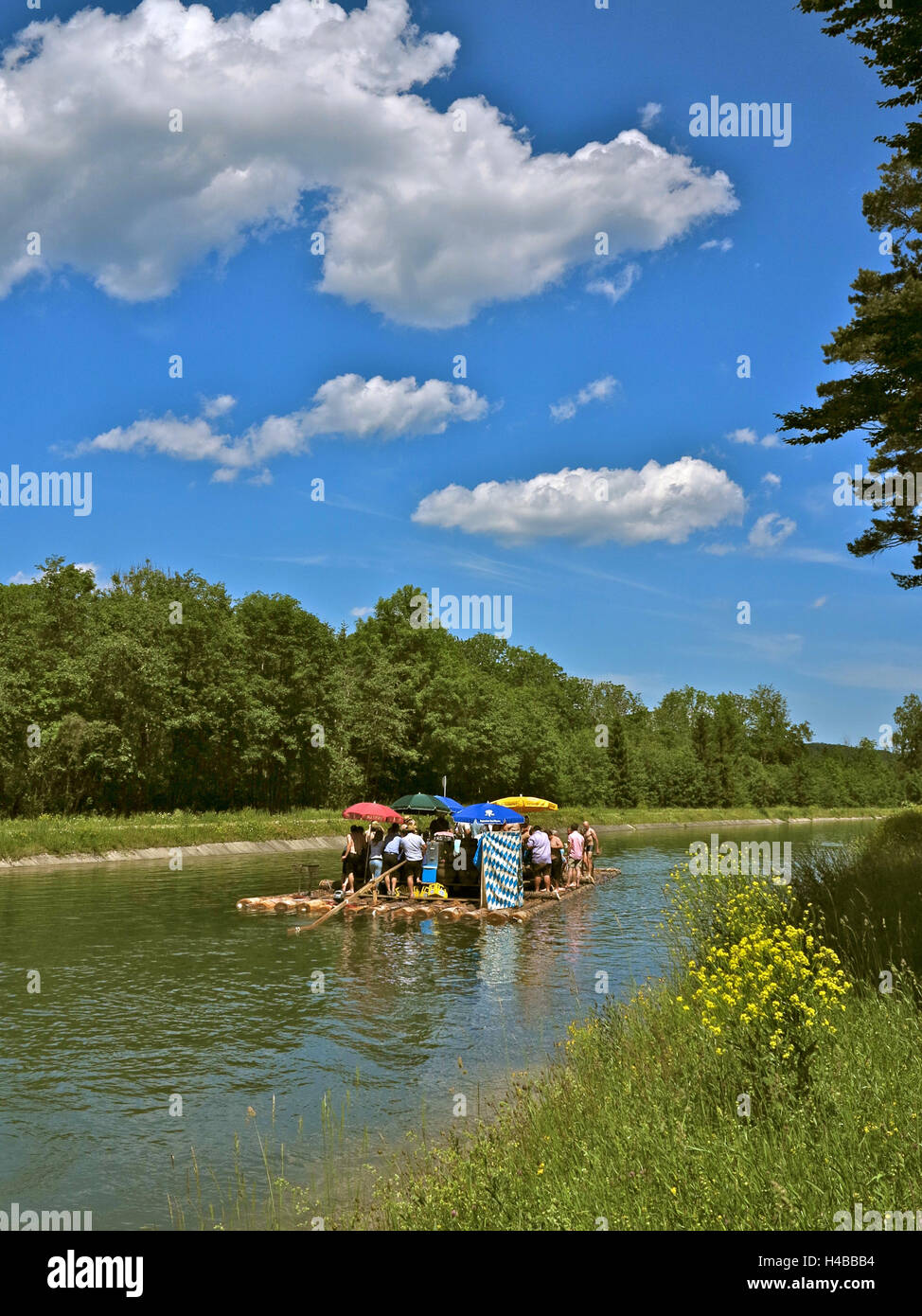 Deutschland, Oberbayern, Fluss Isar Rafting Ausflug in der Nähe von Wolfratshausen Stockfoto