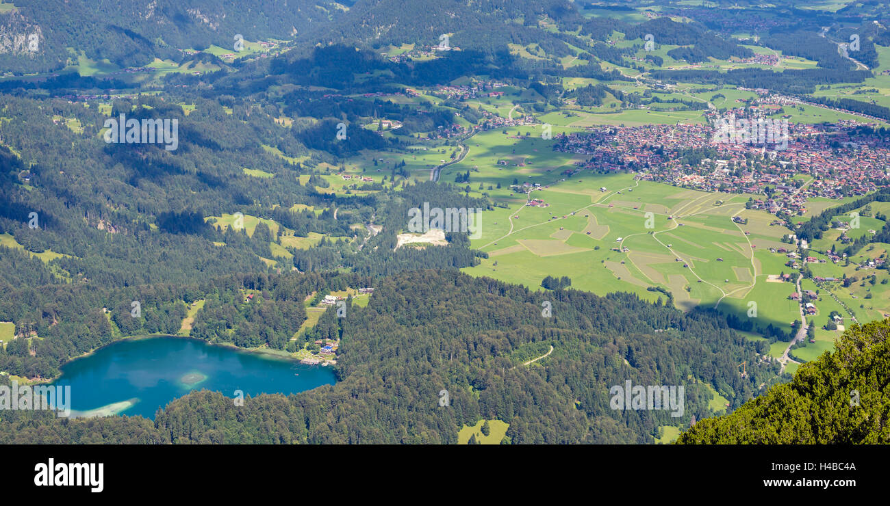 Blick vom Himmelschrofen, 1790 m, Iller, Freibergsee und Oberstdorf, Allgäuer Alpen, Allgäu, Bayern, Deutschland Stockfoto