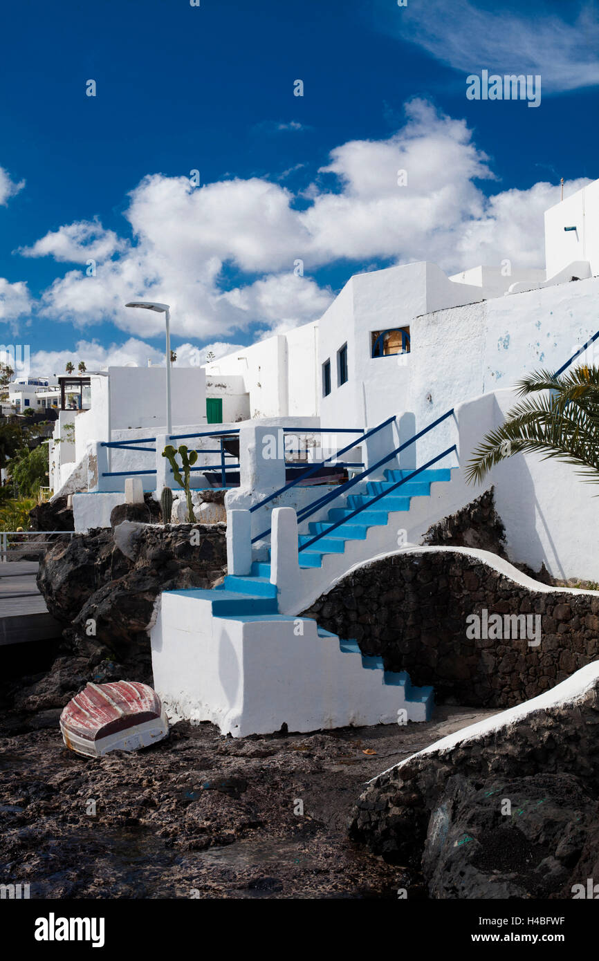 Sehen Sie sich auf typische Wohnarchitektur in Puerto del Carmen Stockfoto