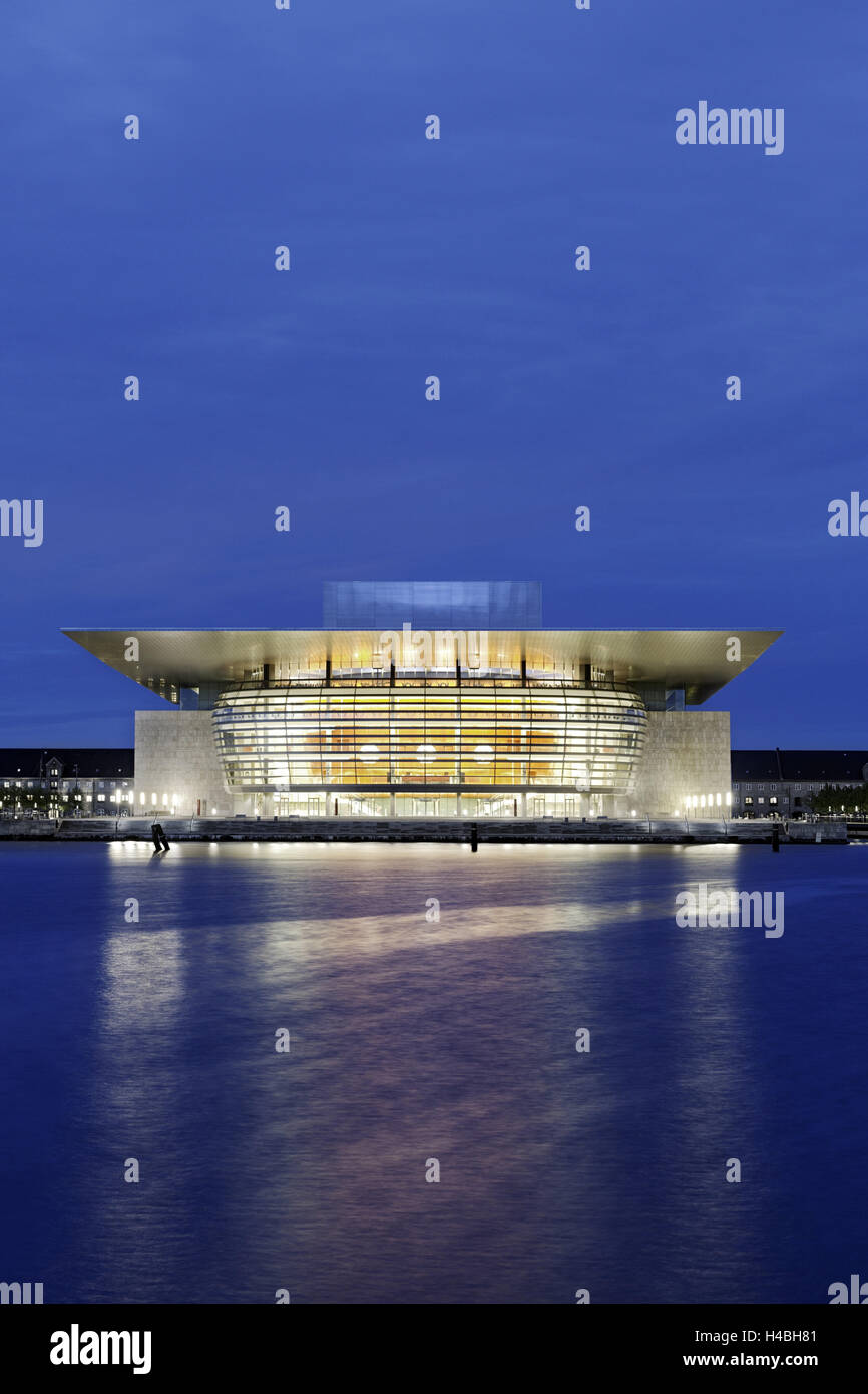 Königliche Oper, Dämmerung, Kopenhagen, Dänemark, Scandinavia Stockfoto