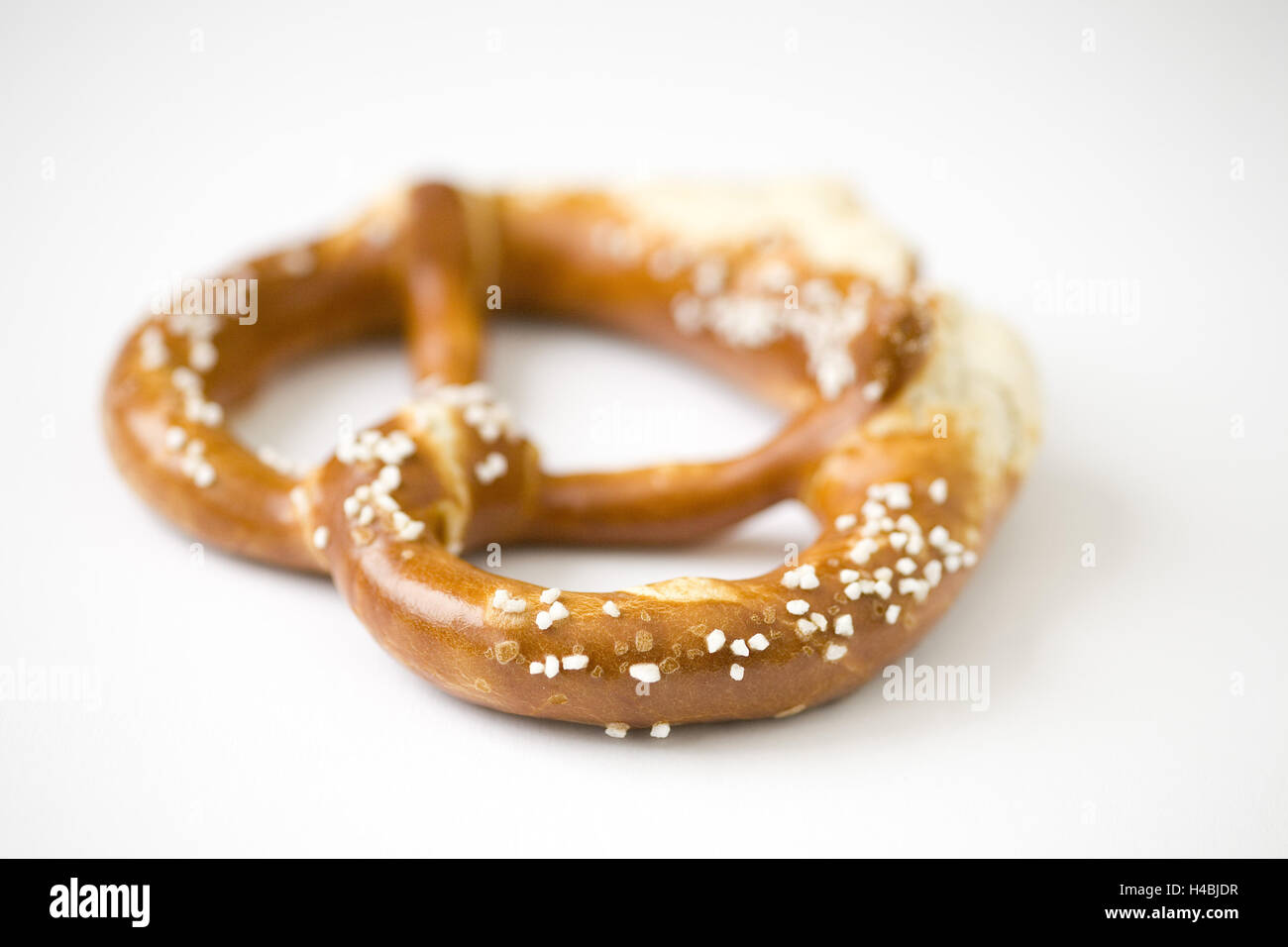 Breze auf weißem Grund, Stockfoto