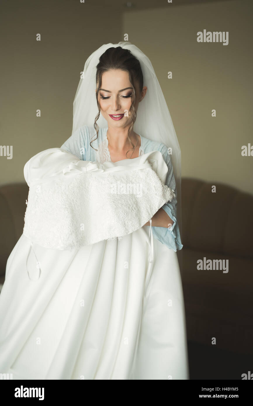 Luxus Braut am Morgen der Tag der Hochzeit Stockfoto