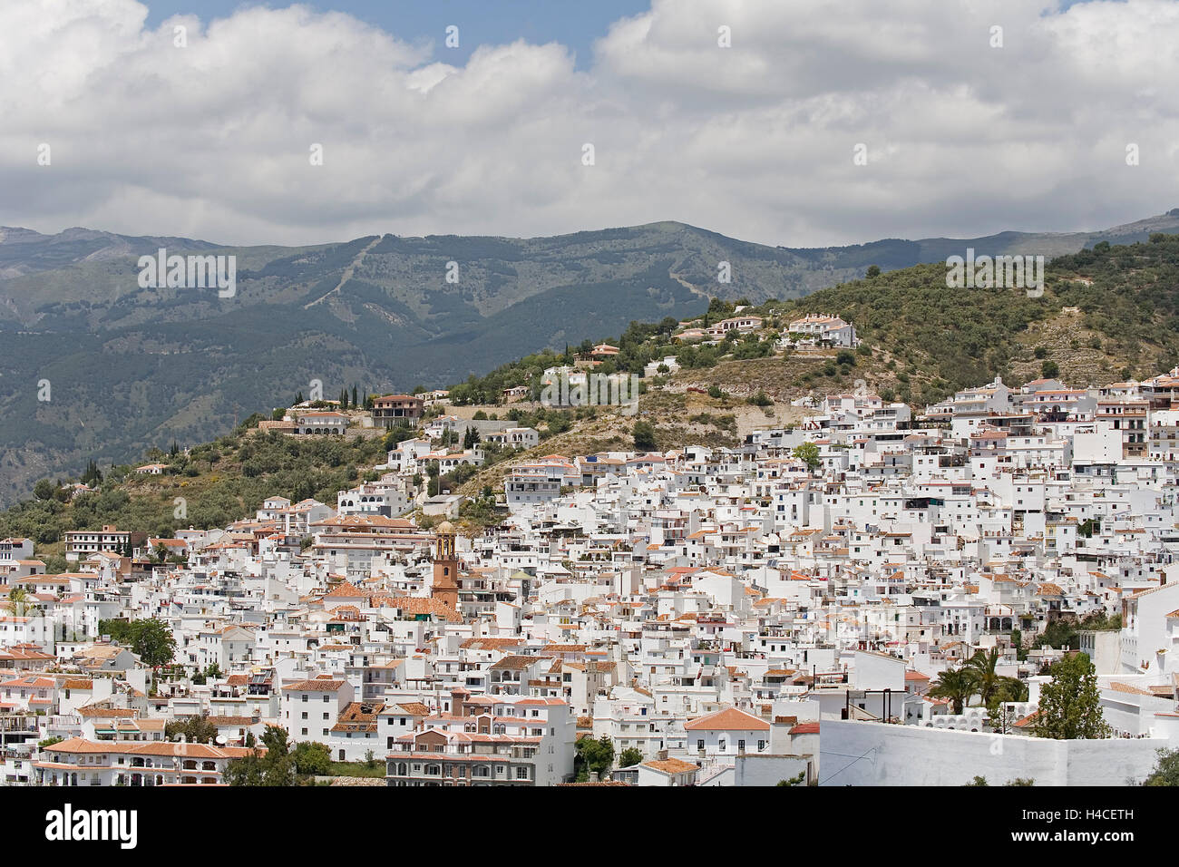 Weiße Häuser in Competa, Axarquia, Provinz Malaga, Andalusien, Spanien Stockfoto