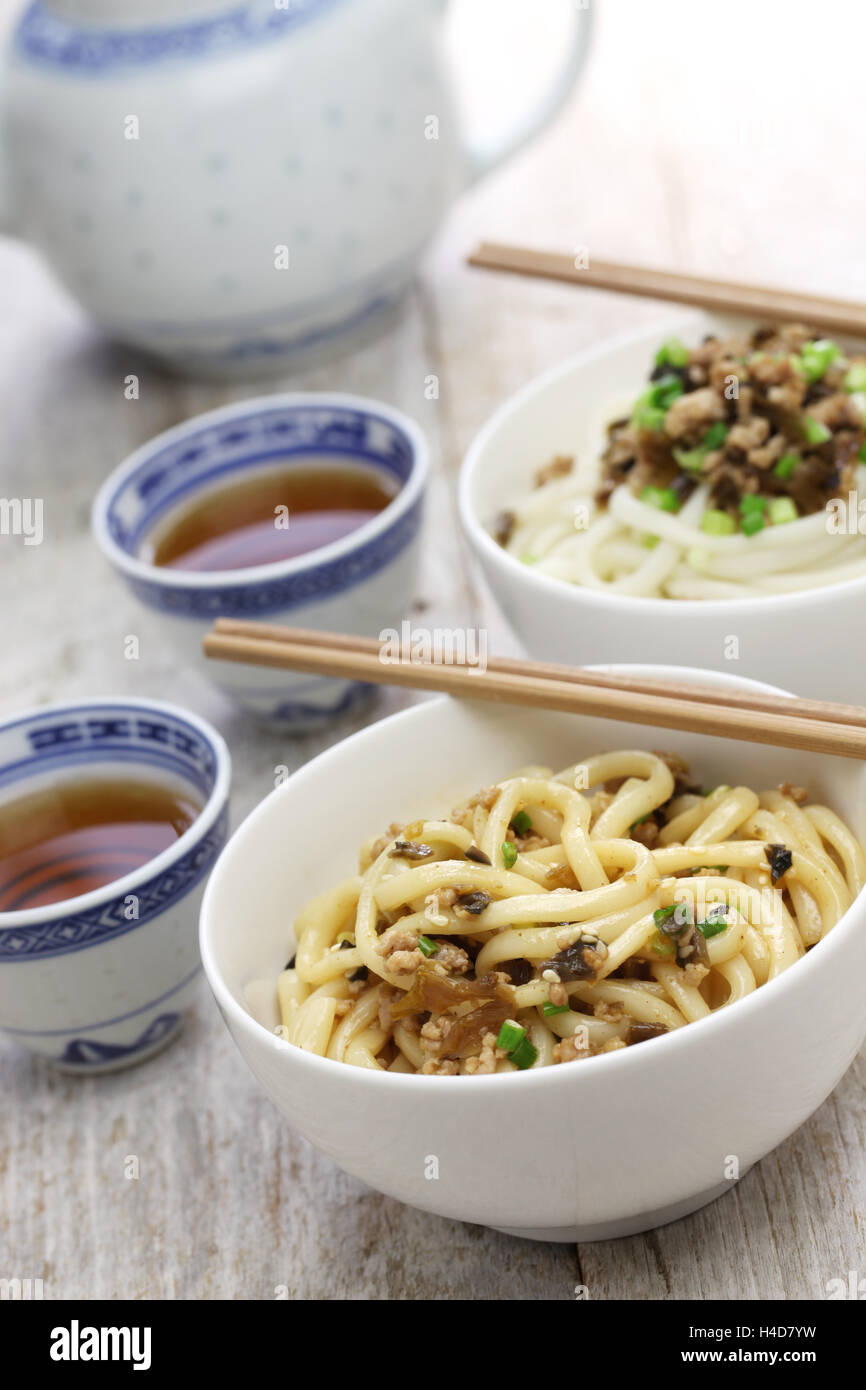 Dan Dan Nudeln, chinesische Sichuan-Küche Stockfoto
