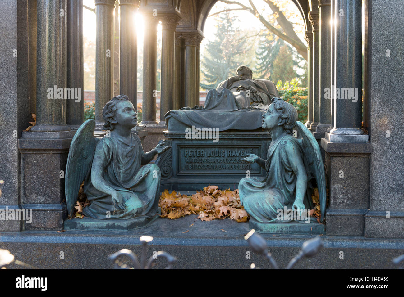Deutschland, Berlin, Pierre Louis Ravené (17931861), industrieller und Kunstsammler, kostbare Grab Friedrich August Stüler, die horizontale Ravené kommt von Gustav Blaeser Stockfoto