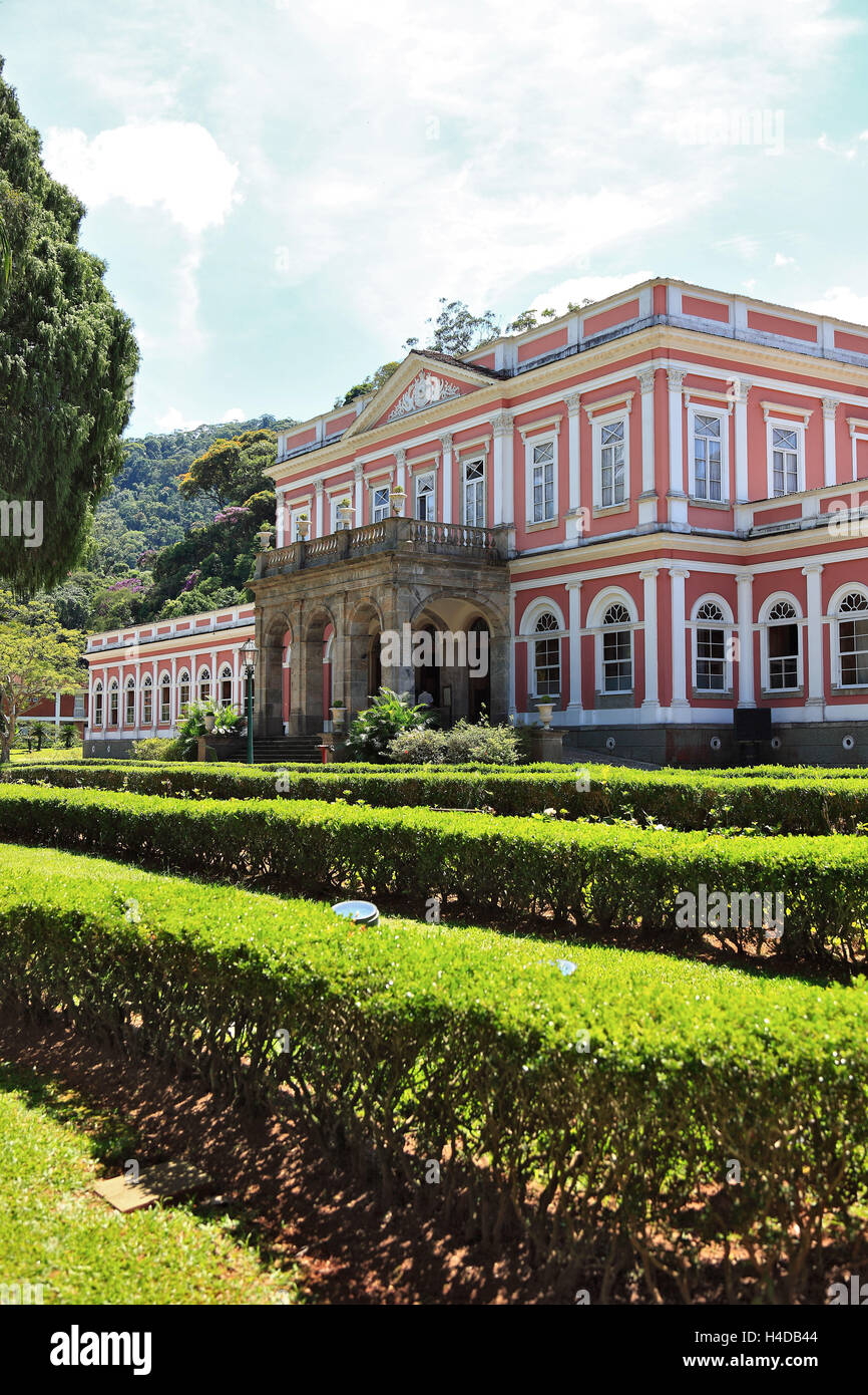 Petrópolis ist eine Stadt im Bundesstaat Rio De Janeiro, er bietet Platz für Brasilien, von Pedro II. erbaute Palast, seit 1940 das Museu Imperial Stockfoto