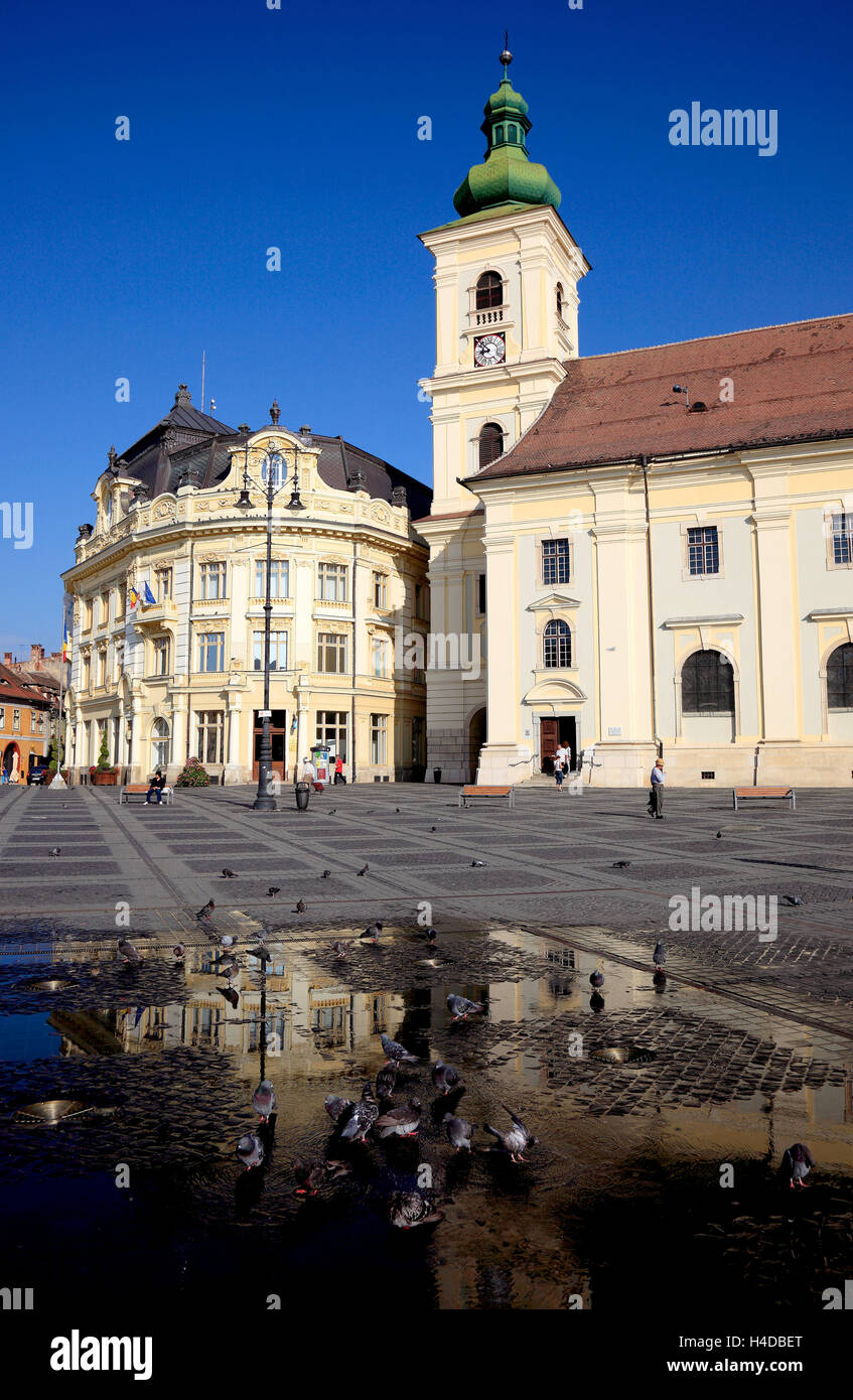 Rathaus, katholische Garnisonskirche, in den großen Ring, Piata Mare, Sibiu, Rumänien Stockfoto