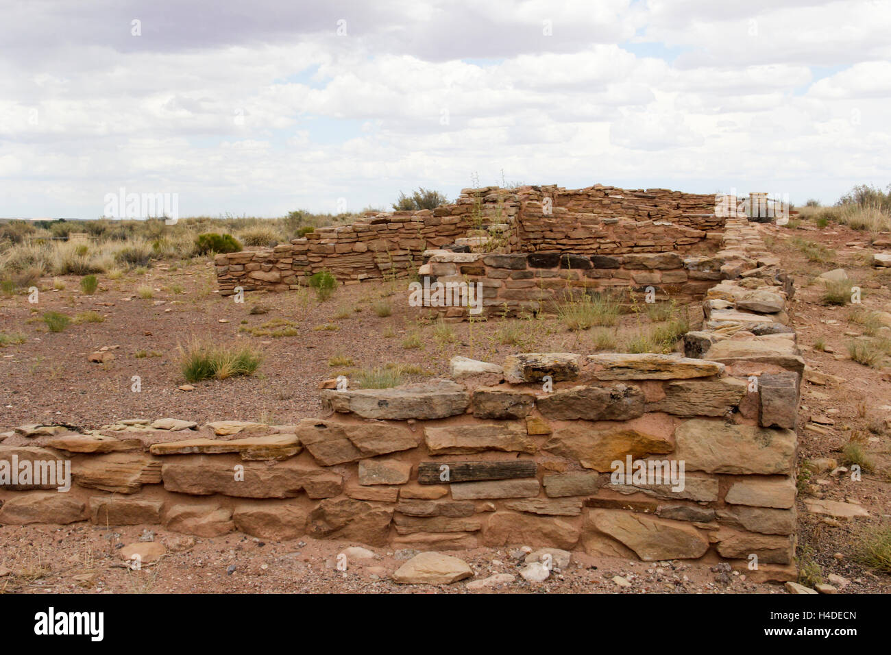 Ruinen von einem indianischen Dorf im westlichen Arizona Stockfoto