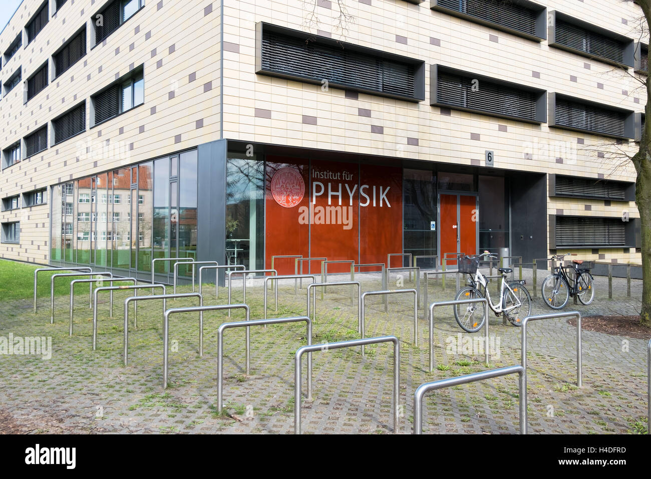 GREIFSWALD, Deutschland - 2. April 2015: Institut für Physik, Universität Greifswald. Deutschland Stockfoto