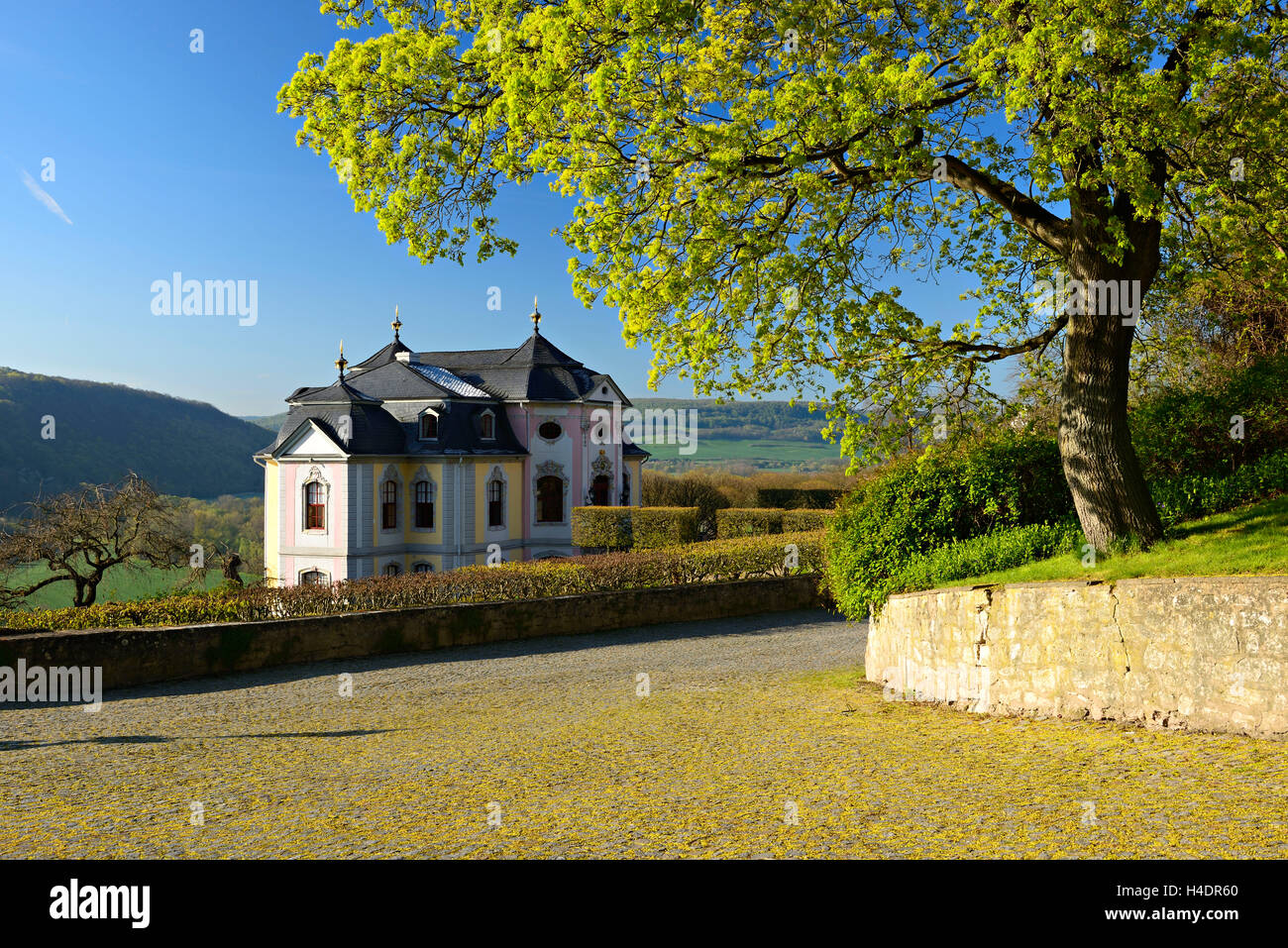 Deutschland, Thüringen, Dornburg-Camburg, spike, Dorf-Steudnitz, Dornburger locken, das Rokoko Schloss über dem Hall-Tal Stockfoto