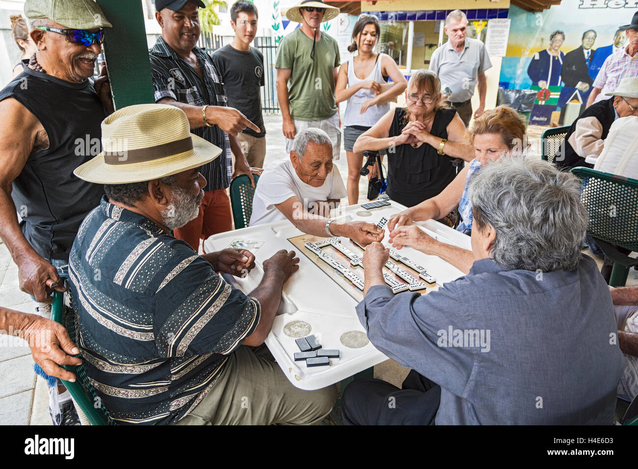 Florida, Miami, Little Havana, Calle Ocho, Domino Park aka Maximo Gomez Park Stockfoto